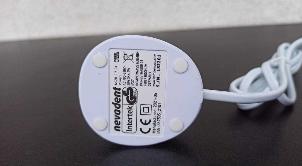 Incarcator periuta electrica nevadent ingrijire dinti copii adulţilor