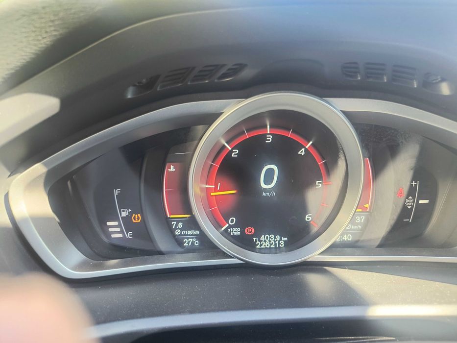 Volvo v 40 motor 2.0  D4 190 cp
