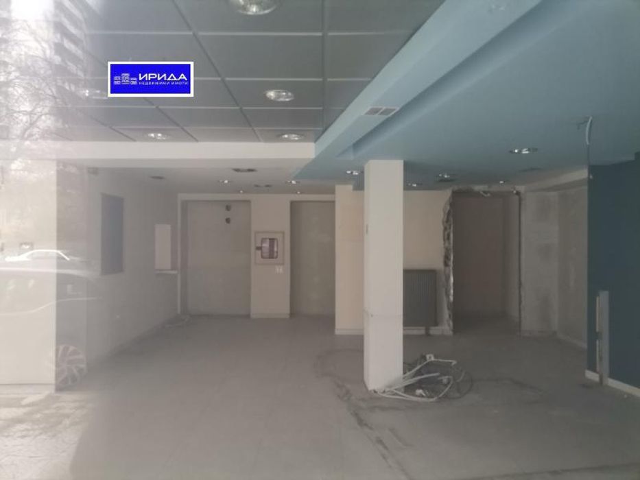 Продава се Магазин в София, Център - 390 кв.м за 4616 €/кв.м - Снимка #2