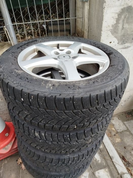 Set roti 215/60/17"/5*112/cauciucuri de iarna vw Tiguan  2009-2016