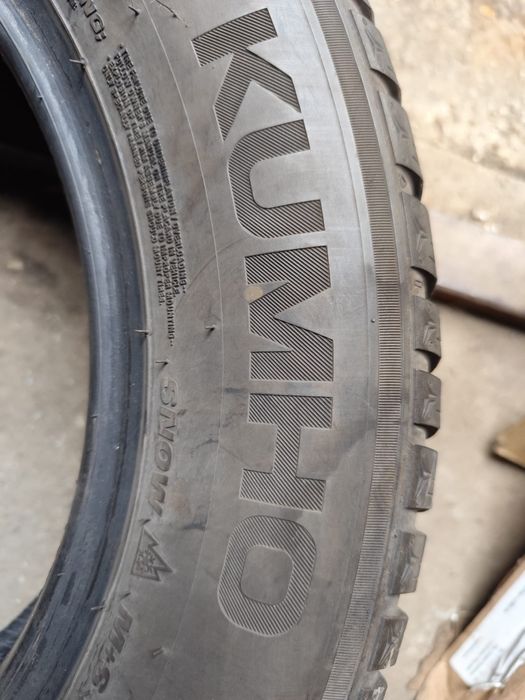 Anvelope 215 60 R16 iarna kumho dot 2022