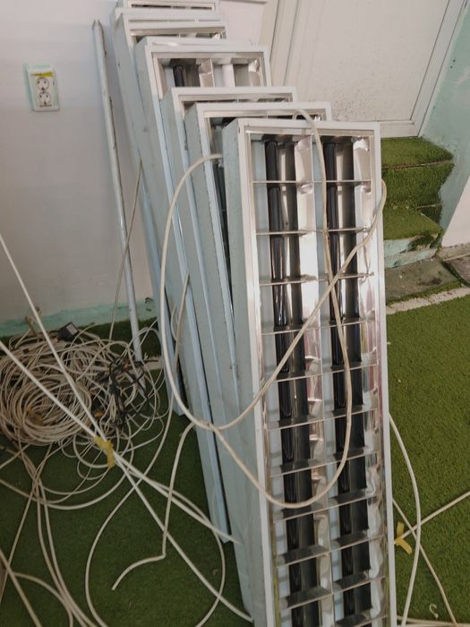 Lamapa dubla cu neon
