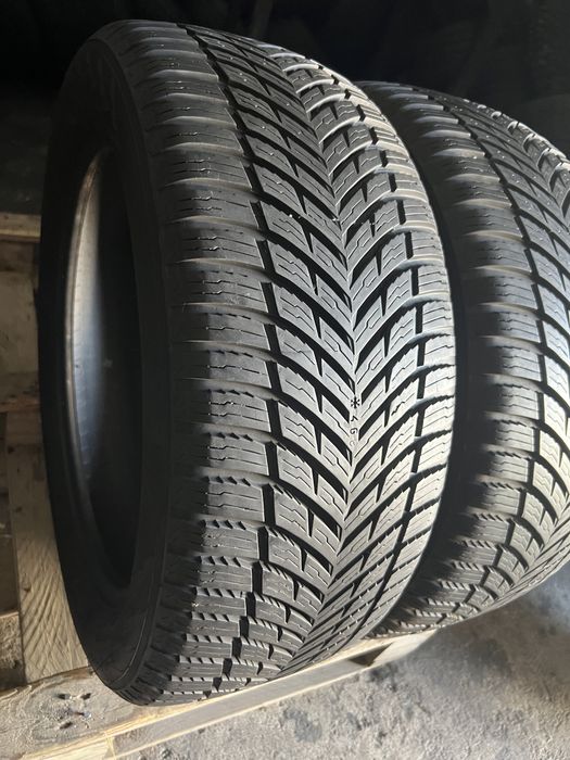 2 anvelope all season 225/50/17 Nokian ca Noi!