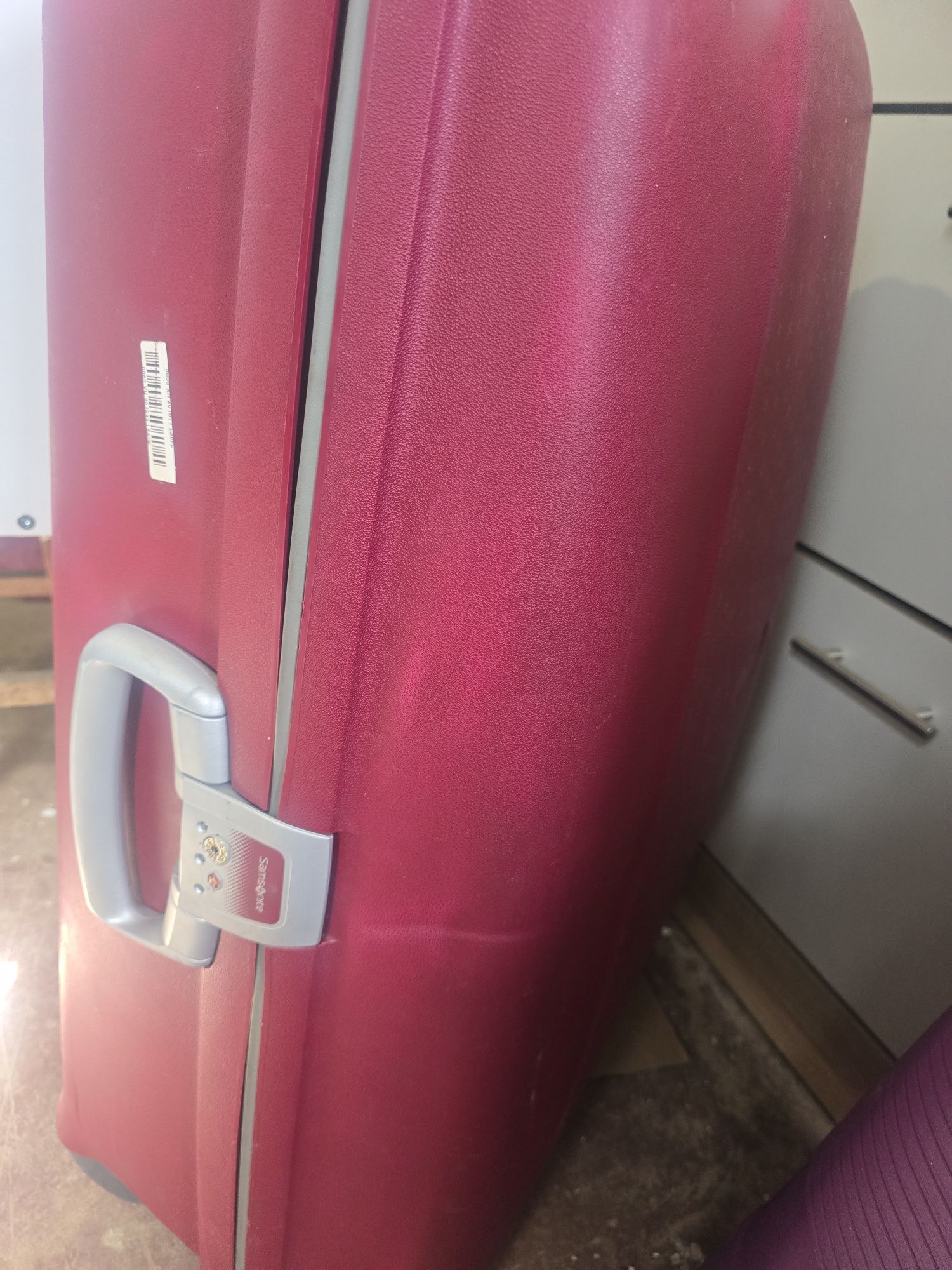 Куфари Samsonite 81cm.