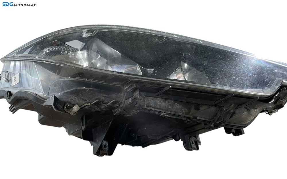 Far Dreapta FARA Xenon BMW Seria 3 F30 F31 2011 - 2015 [LR0156]