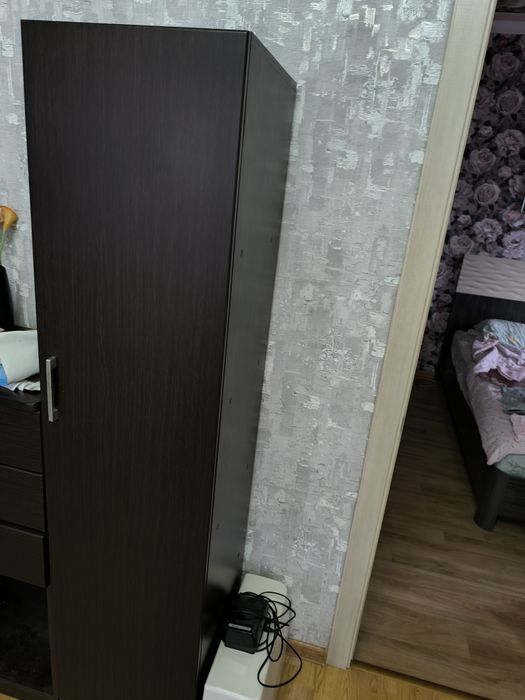 Шкаф пенал Венге.