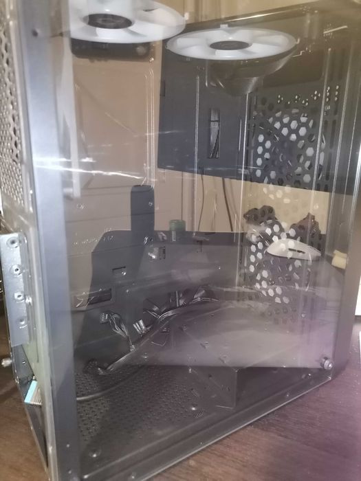 Carcasa PC Gaming Aerocool Hexform RGB MicroATX