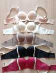 Sutien cu sistem dublu push-up