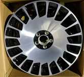 Vand 1 janta originala mercedes Maybach W217 S r20  cod A2174010200