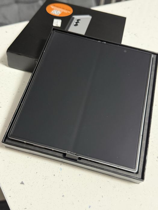Samsung Galaxy Z Fold 6