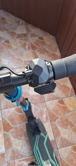 Trotineta electrica copii