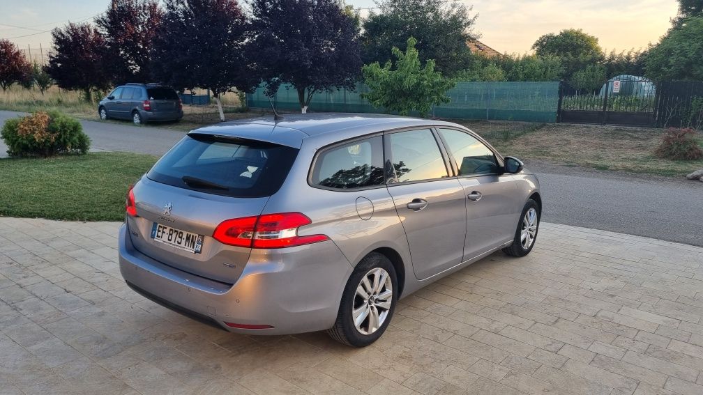 Vand Peugeot 308 AUTOMAT 1.6 BLUEHDI