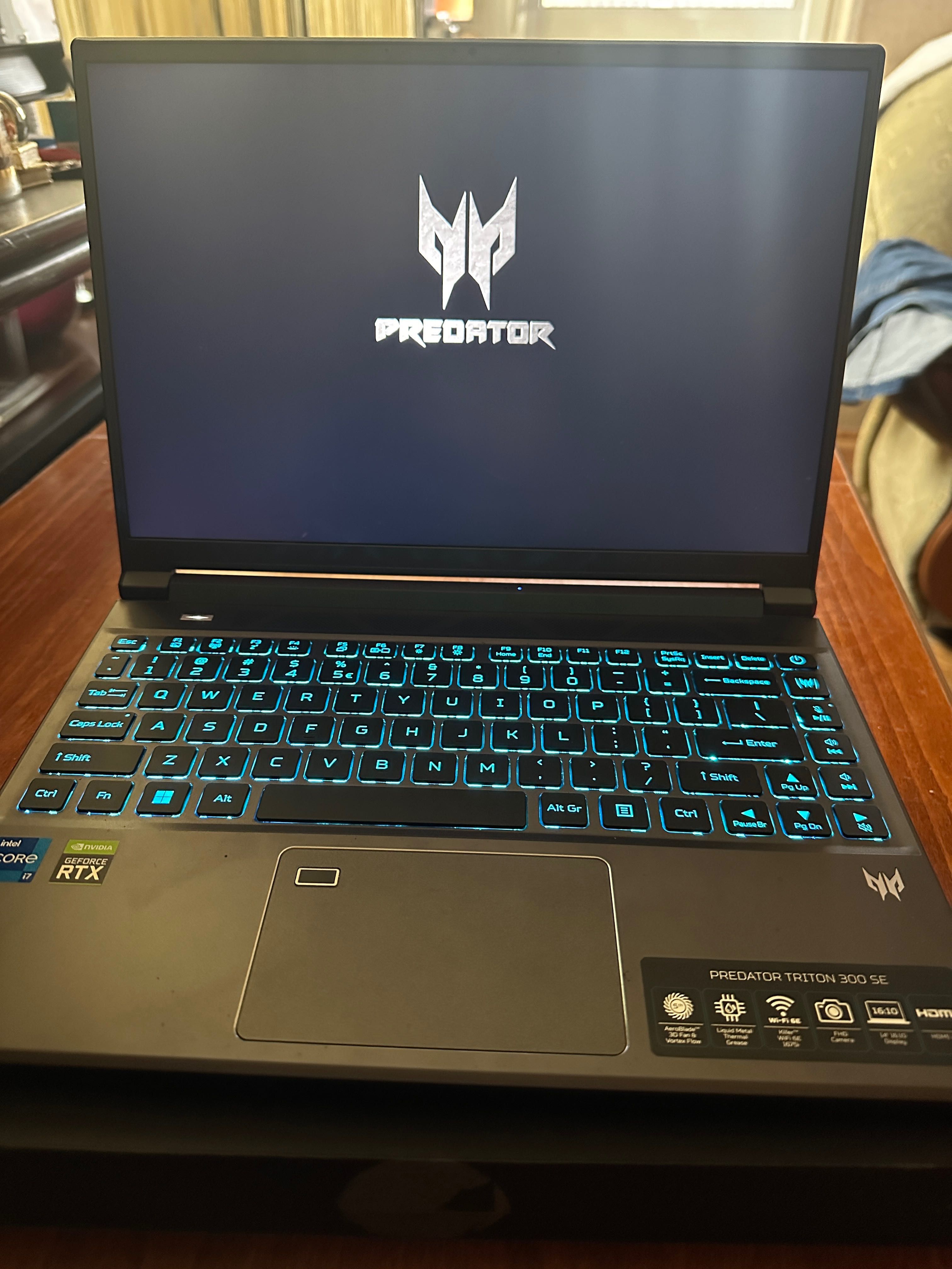 ACER PREDATOR Triton 300SE Gaming Laptop 165HZ