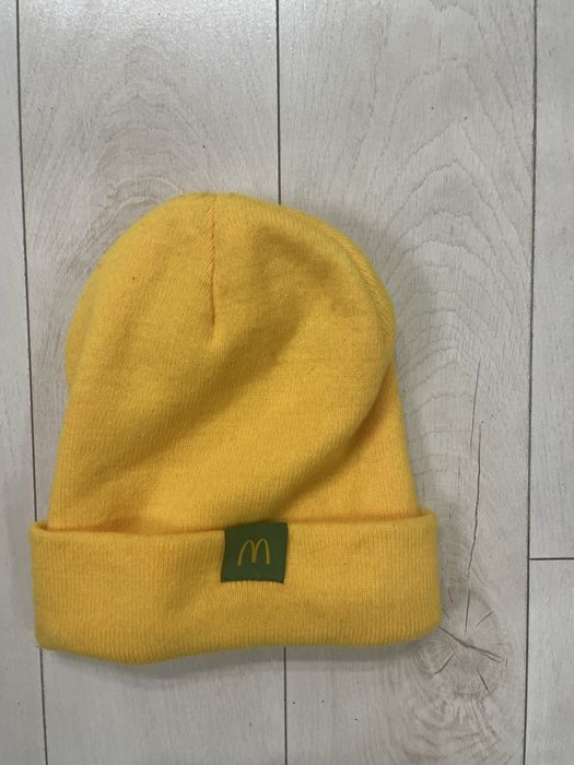 Шапка Mcdonalds желтая