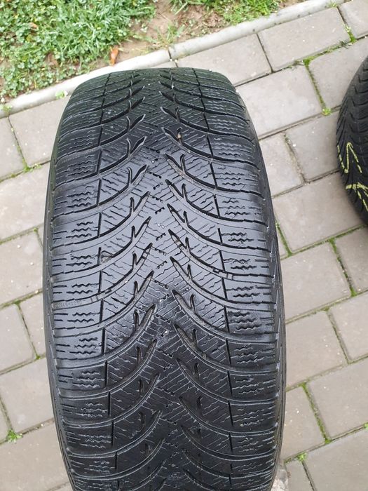 Vând un set anvelope