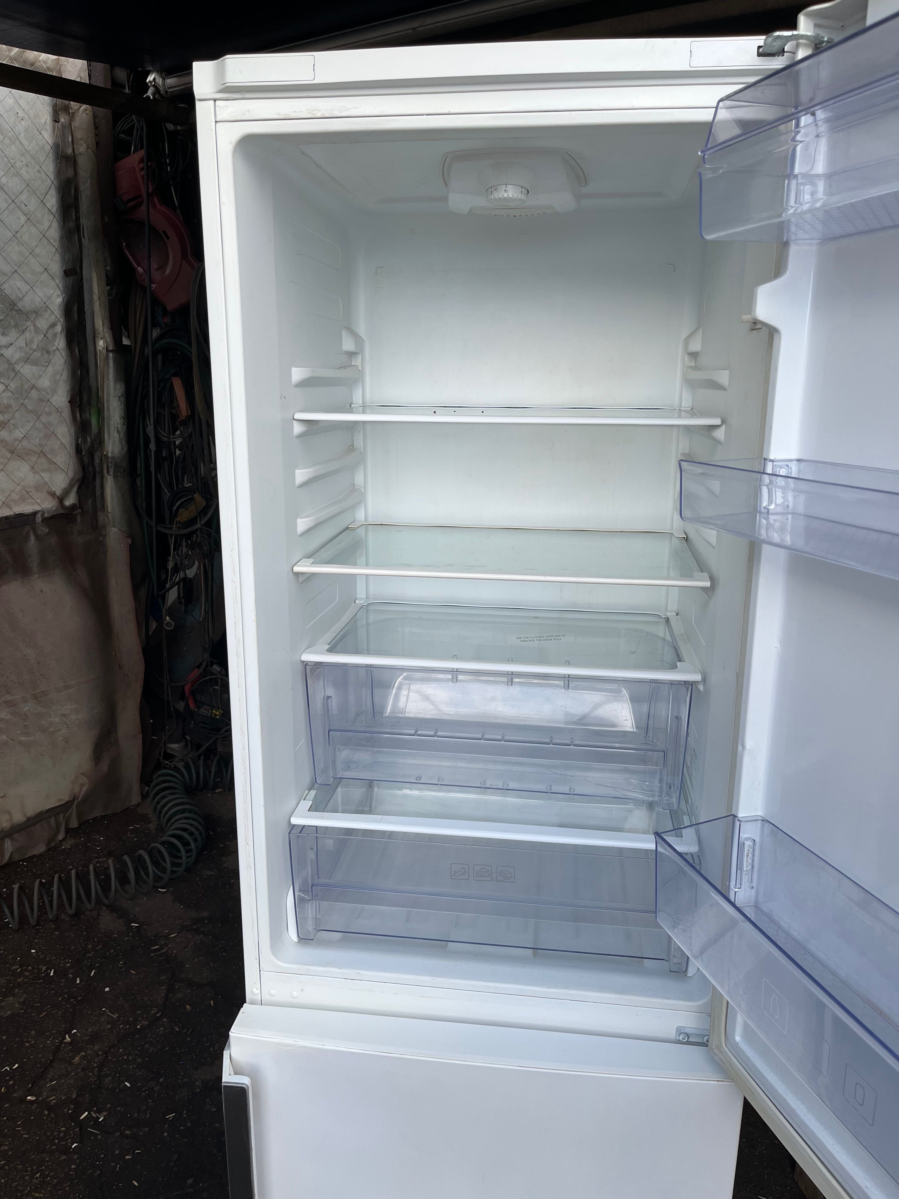 Нладилник + фризер  BEKO