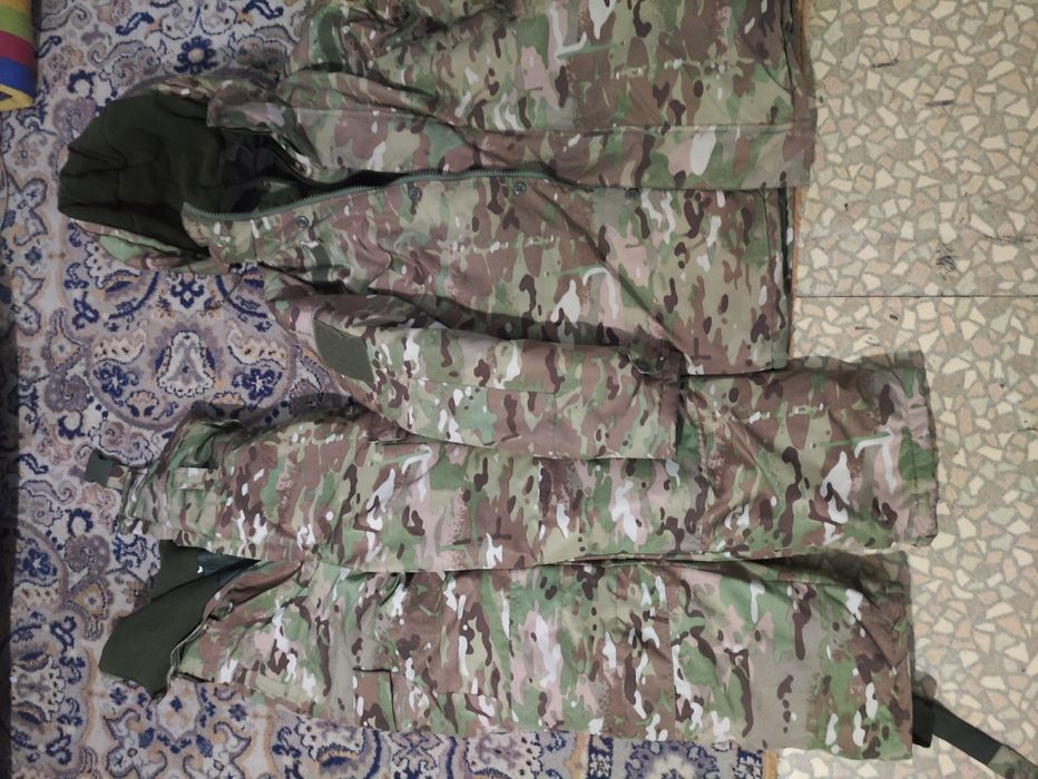 Продам военный форма зимний мультикам