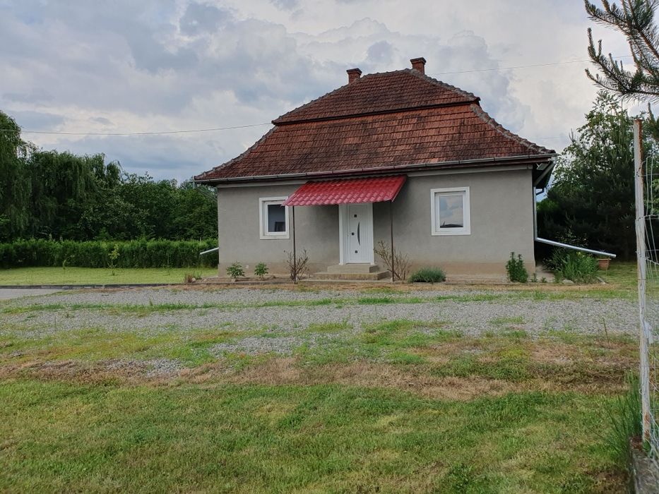 Hală 625 m.p.+ casă 90 m.p.