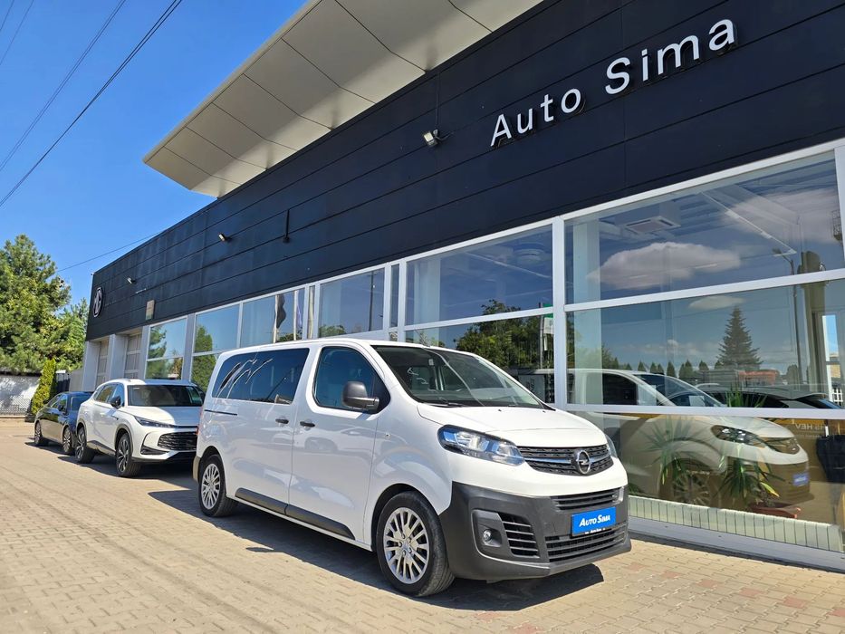 Opel Vivaro 9 locuri, 2.0 diesel, AC, TVA deductibil, FINANTARE