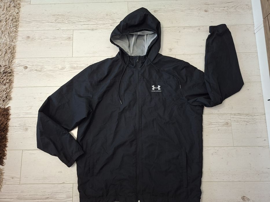 Under Armour-Ориг. Тънко яке