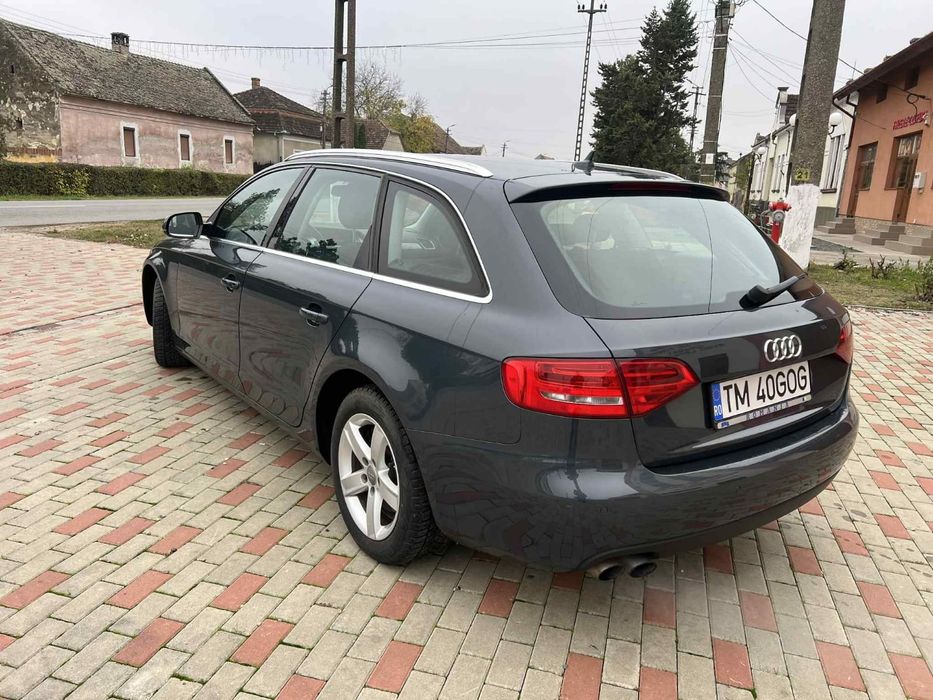 Audi a4b8 2011 4500e