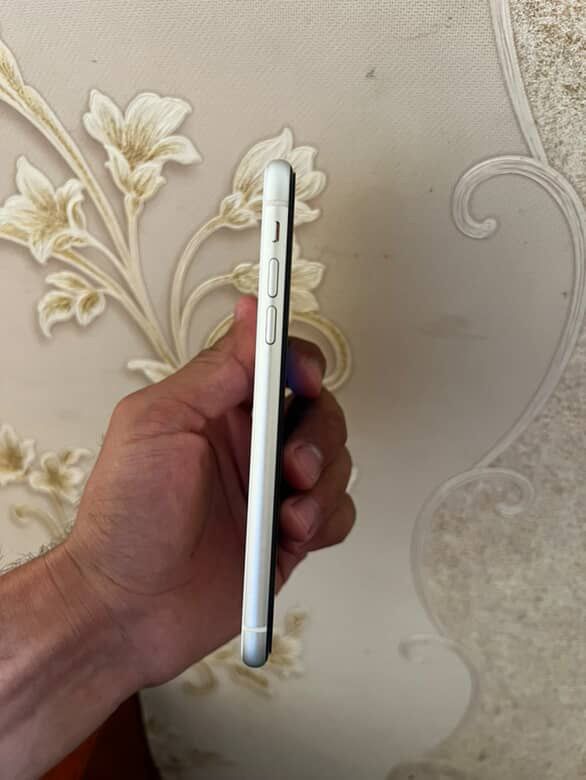 Iphone 11 oq holati ideal
