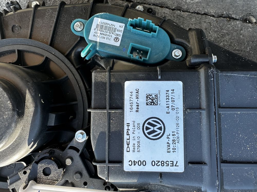Conducte / aeroterma vw transporter t5/t6 spate
