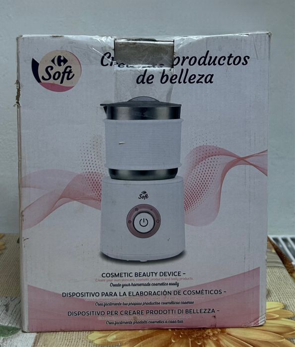 Aparat de facut cosmetice