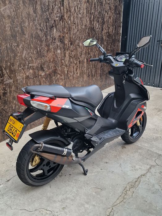 Aprilia SR 50 Factory
