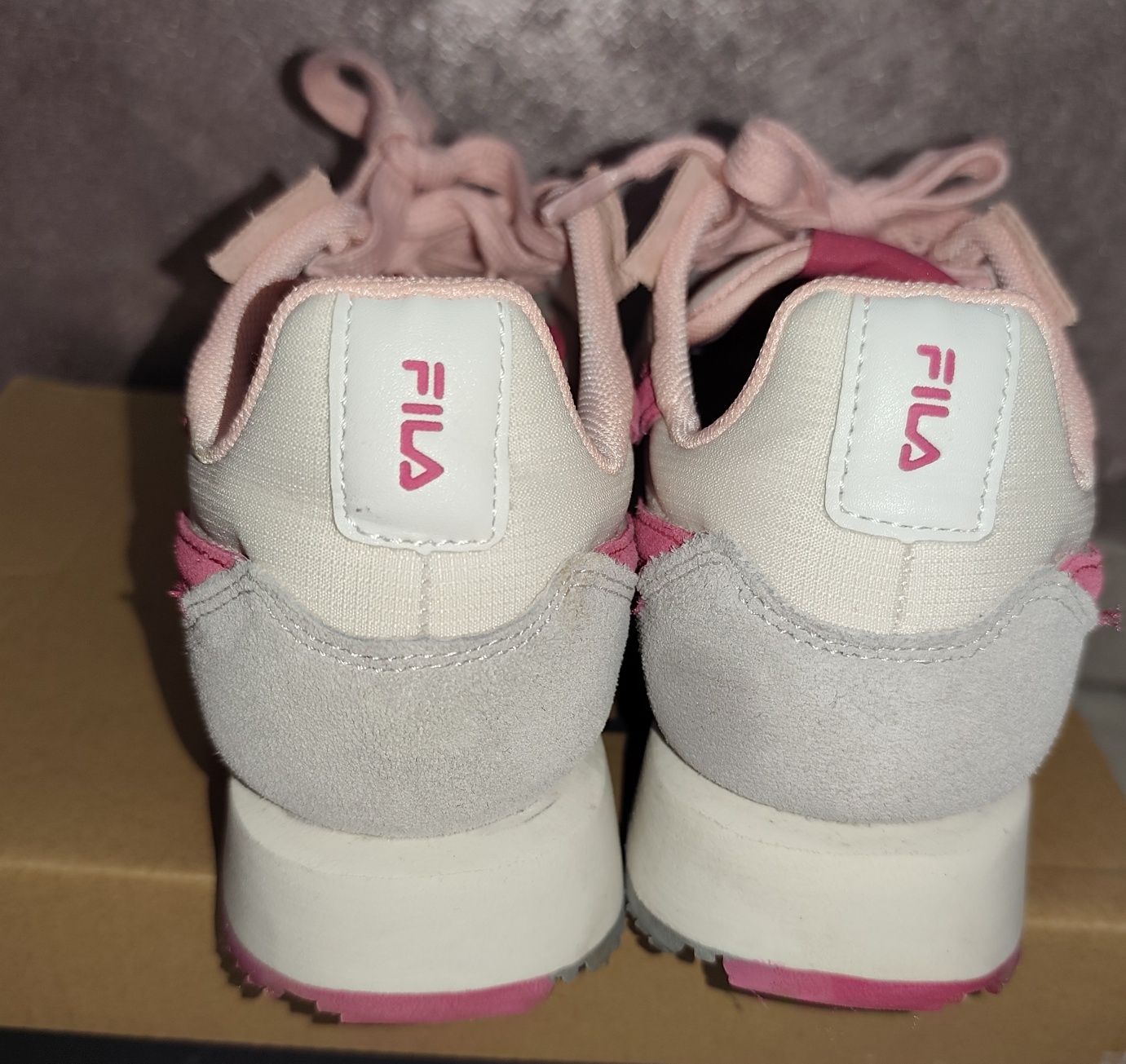 Дамски маратонки Fila 39 номер