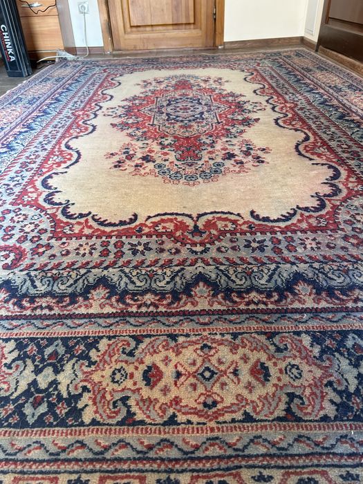 Бельгийский шерстяной ковер