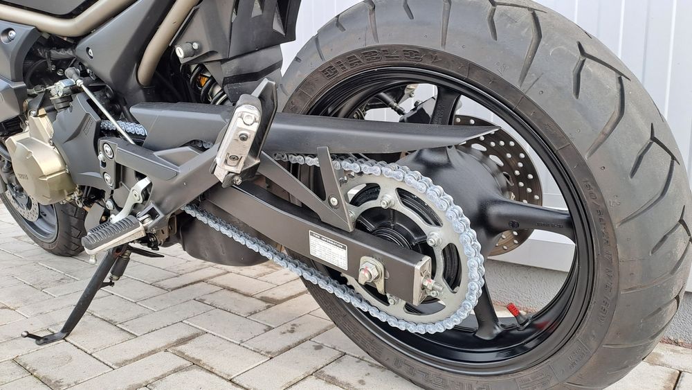 Yamaha Xj6 an 2009 leo vince