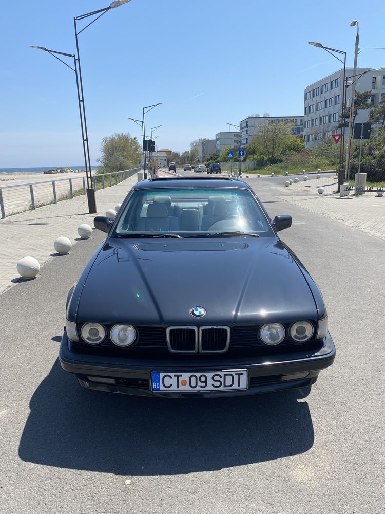 Vând BMW seria 7 e32 an 1990