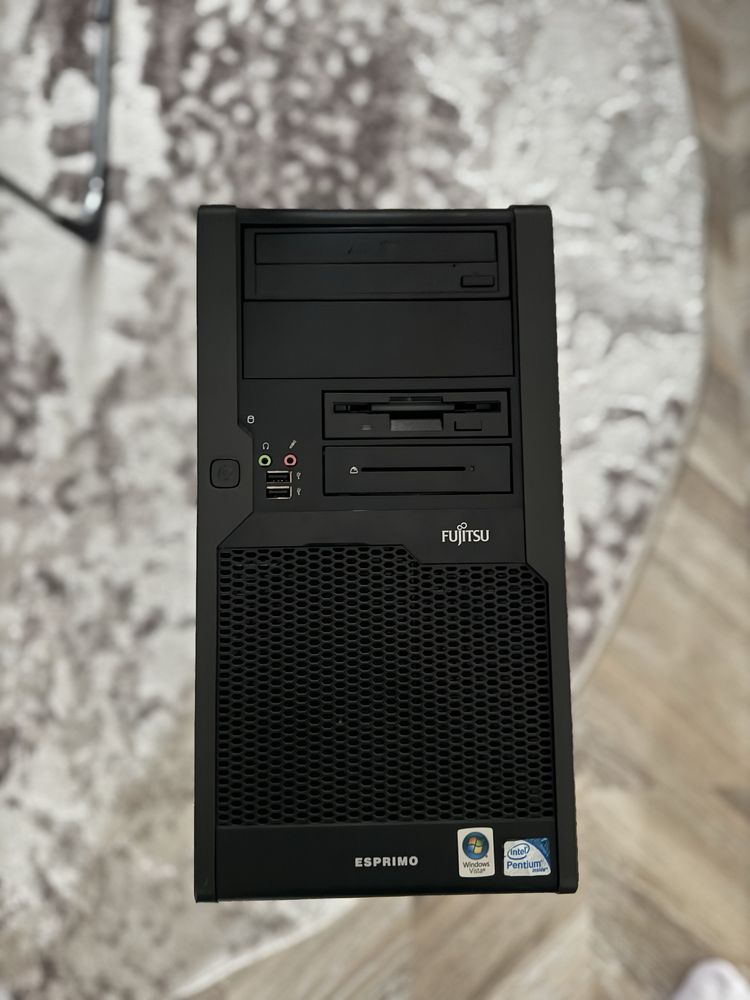 Unitate Esprimo P5730 E - STAR5