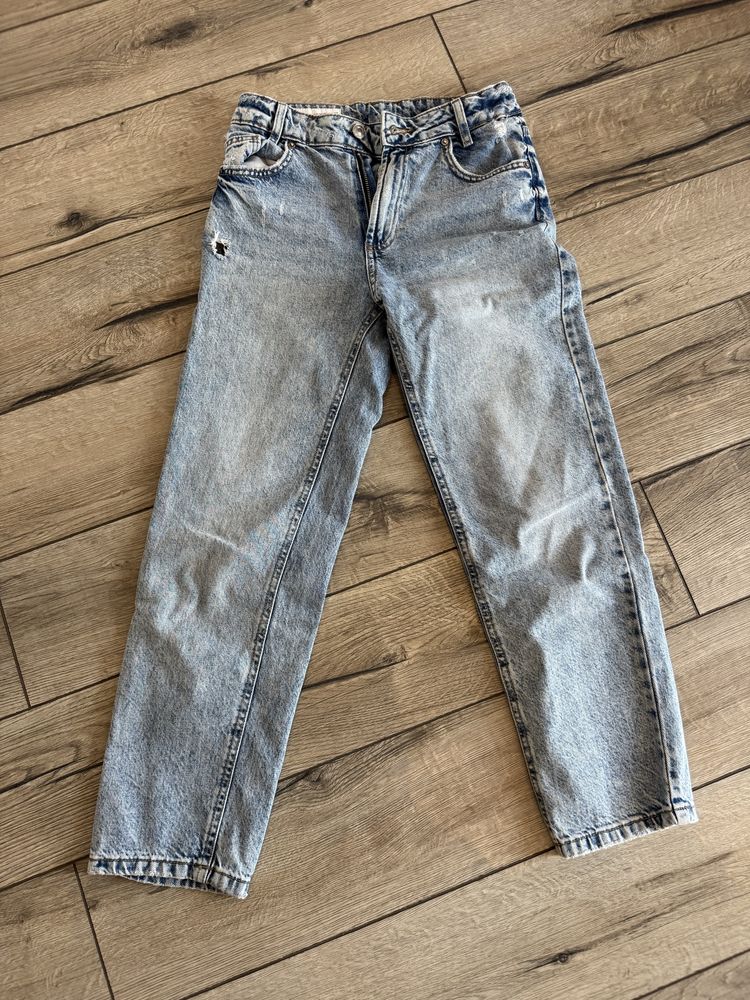 Джинсы Zara , для девочек , хорошее состояние