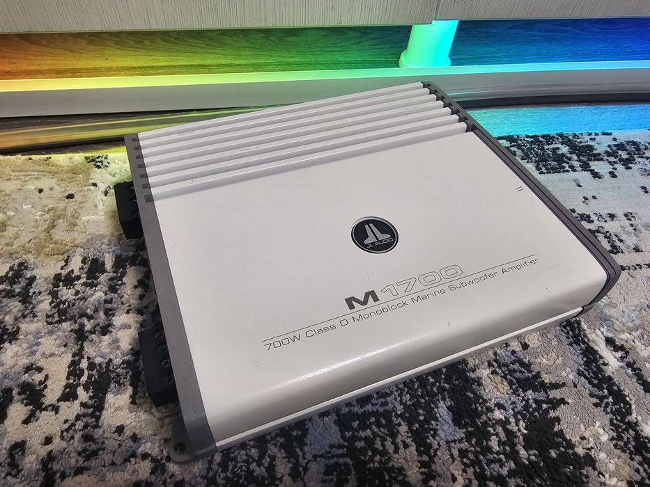 Statie amplificator auto JL M1700 700w