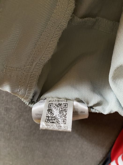 Оригинални панталони Adidas