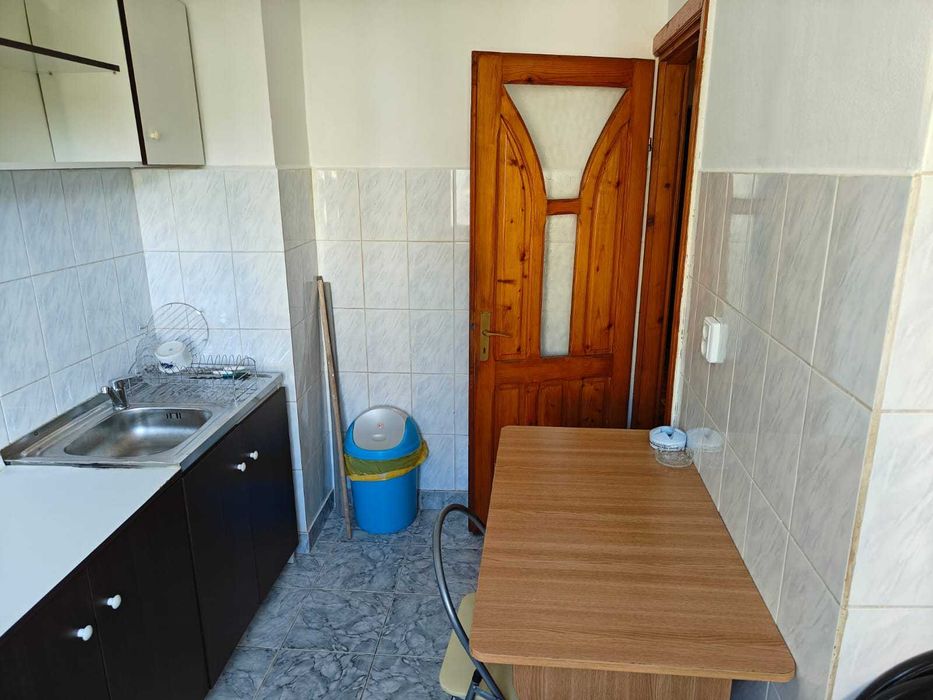 Închiriez garsonieră zona Rendezvous Gara