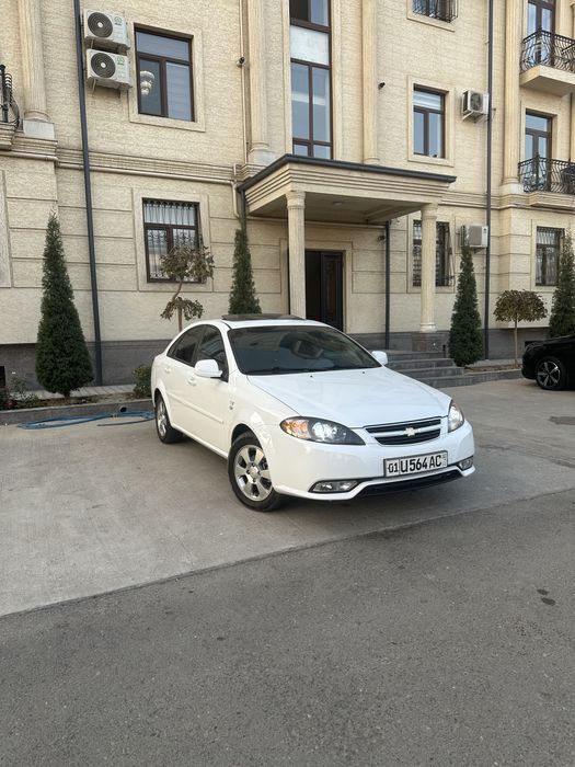 2019 йил 3 поз автомат  холати идеал краска бор пули 9400 $