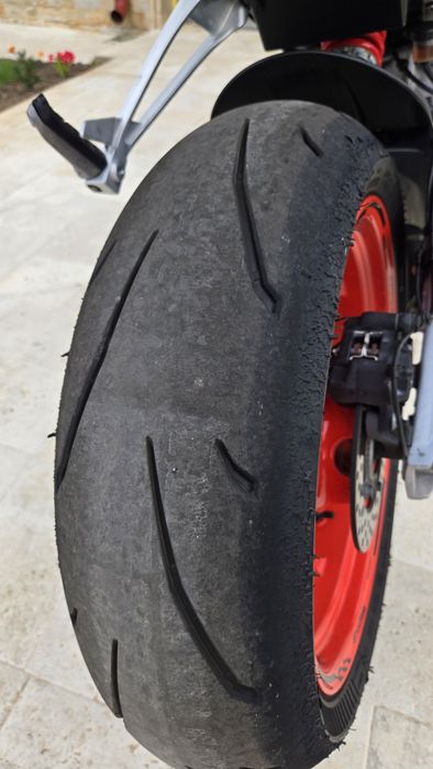 Aprilia Tuono 660