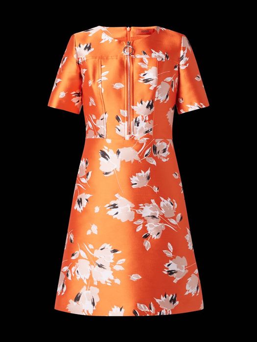 Нова с етикет рокля HUGO BOSS M/L