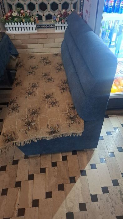 Срочний продам диванчик