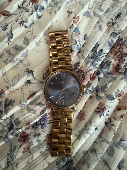 Ceas dama Marc Jacobs-rose gold, cadran albastru si rezistent