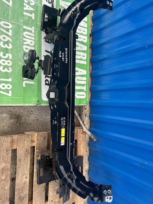 Trager Range Rover Dicovery Sport 2017