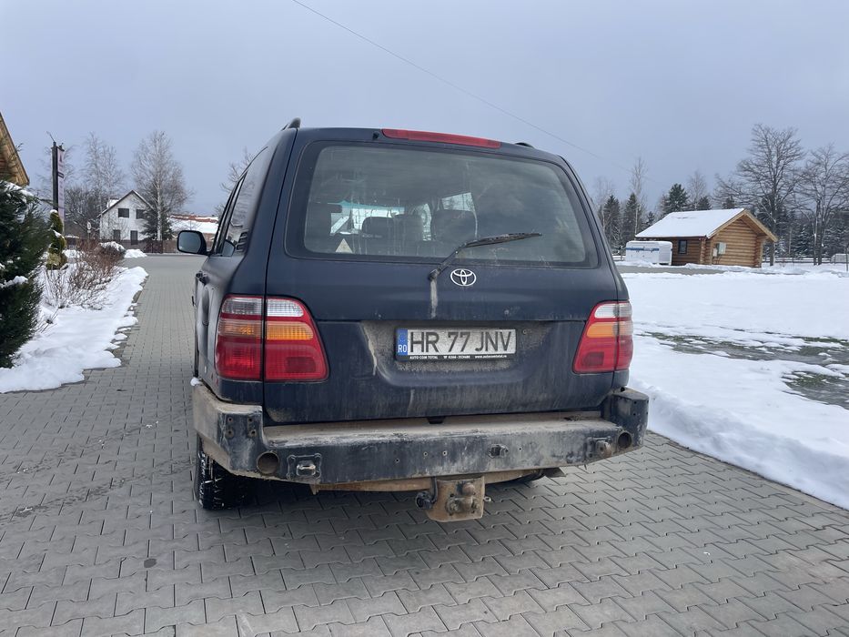 Toyota Land Cruiser HDJ 100