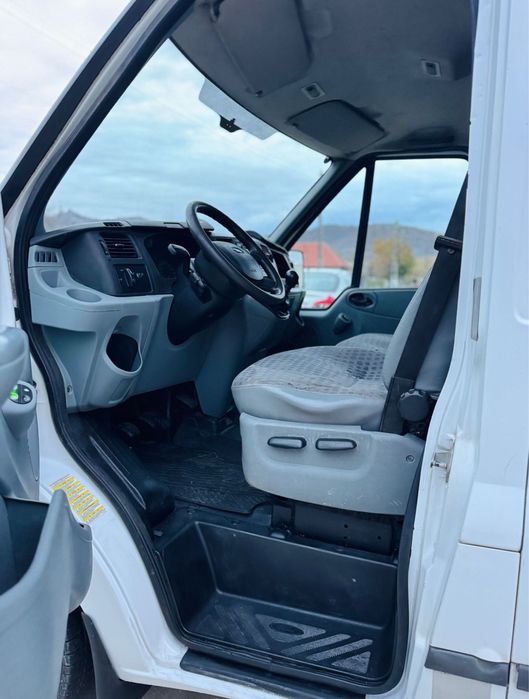Ford Transit 2010 22D Euro 4 stare foarte bună