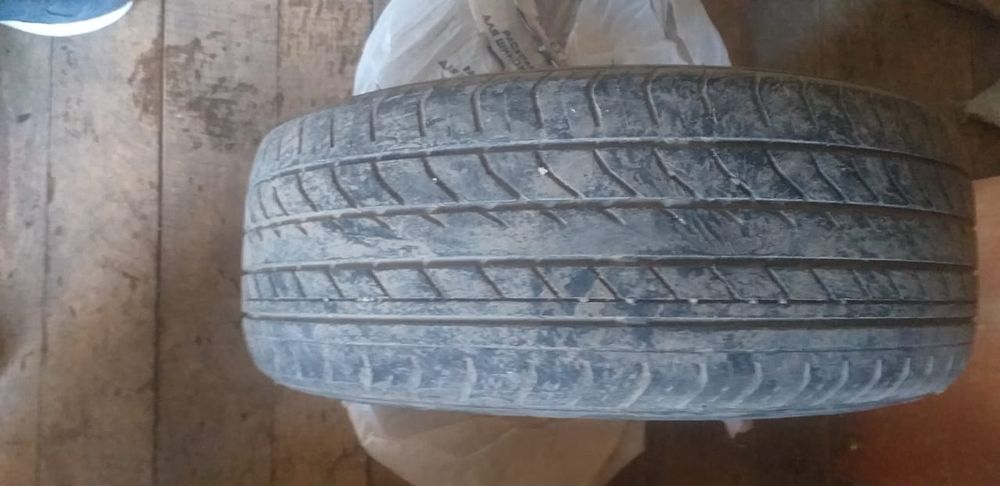 Продам летнюю резину 195/55/r15
