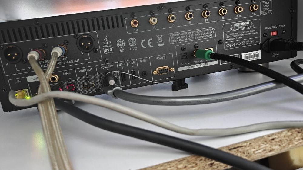 Oppo BDP 105/BD/SACD/CD player de referință