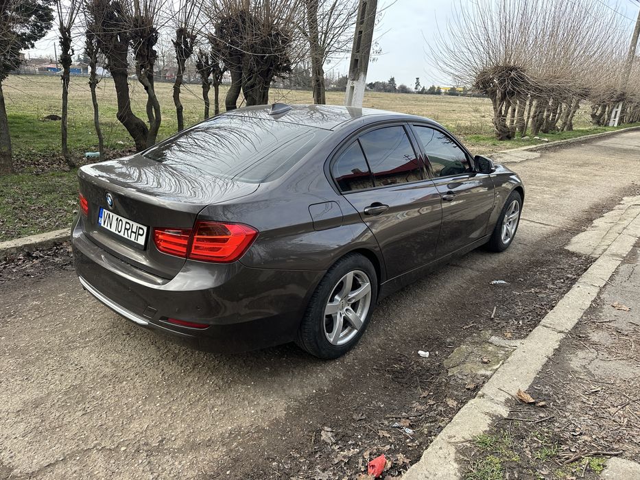 Bmw 318D/2013/2.0D/6+1Vit/Navi/Piele/Fiscal-6.990€
