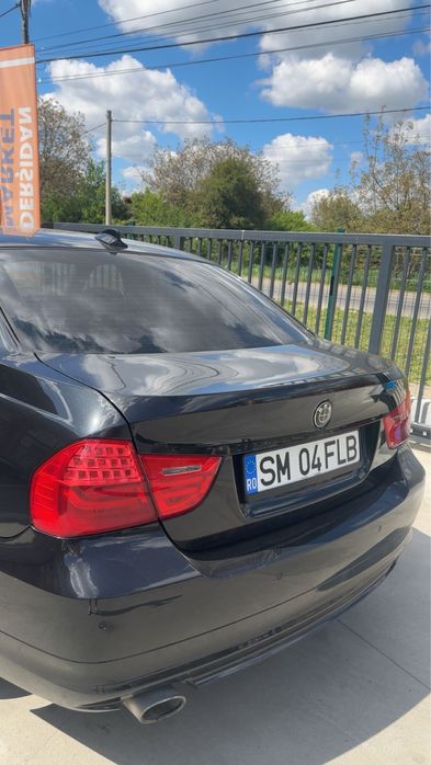 BMW e90 facelift 320D